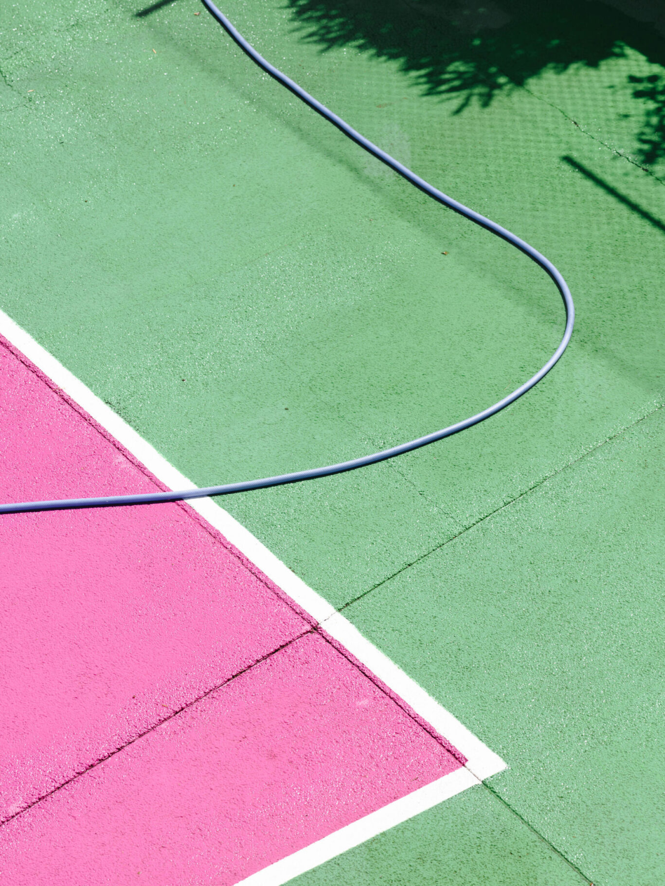 terrain de tennis de piques